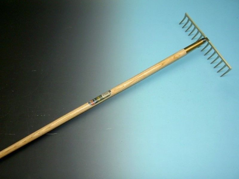 Tuinhark Offner 14 tands met 170cm steel